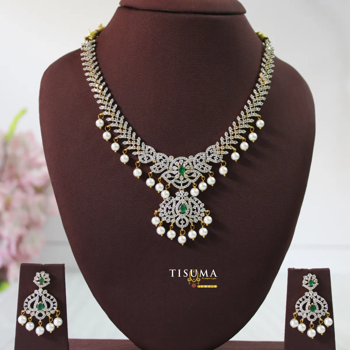 AD Necklace